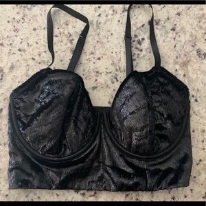 NWT VICTORIA SECRET LONG LINE BRA 32d